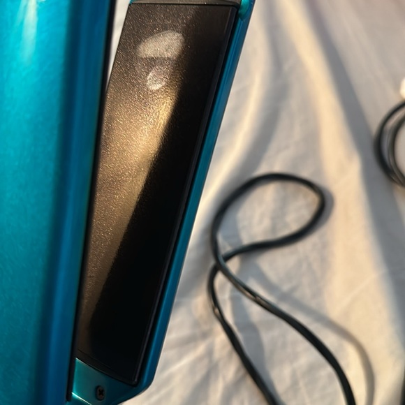 Con air flat iron rectangular shape used works - Picture 5 of 9